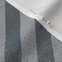 Diagonal Spatter Stripe Grey