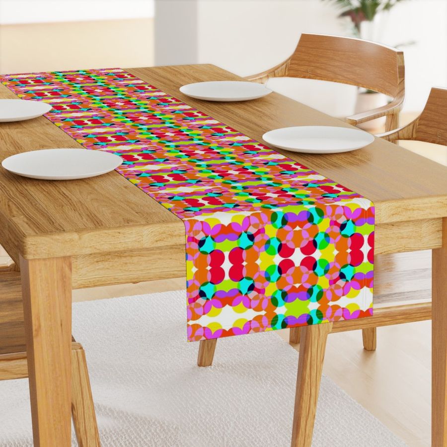 HOME_GOOD_TABLE_RUNNER