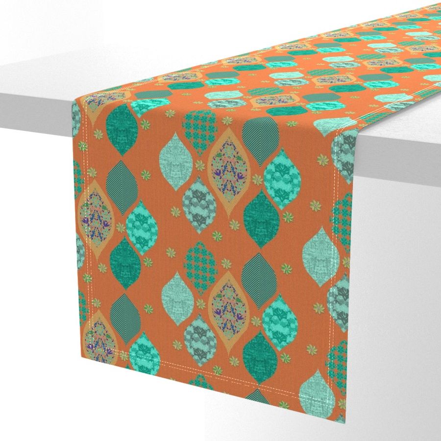 HOME_GOOD_TABLE_RUNNER