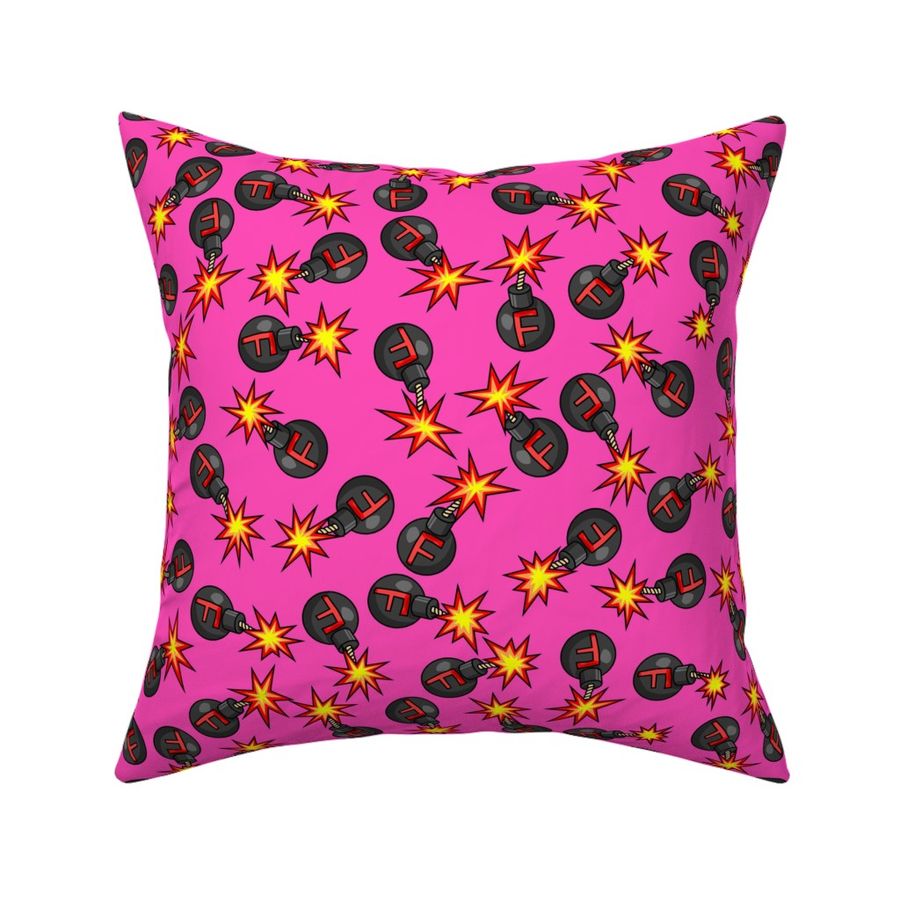 HOME_GOOD_SQUARE_THROW_PILLOW