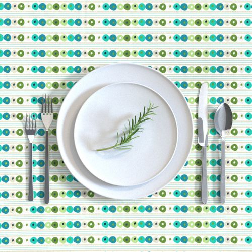 HOME_GOOD_RECTANGULAR_TABLE_CLOTH