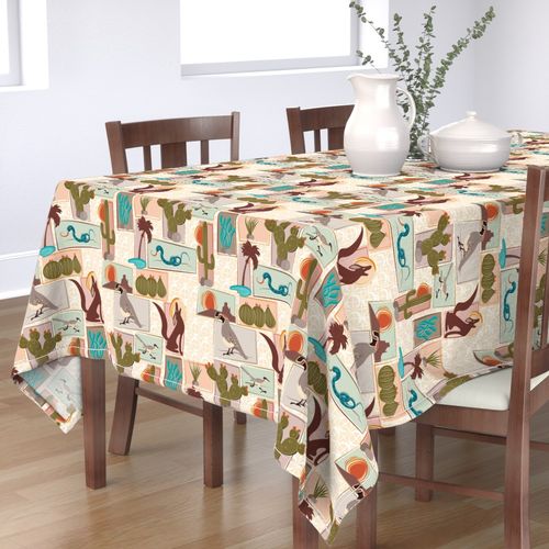 HOME_GOOD_RECTANGULAR_TABLE_CLOTH