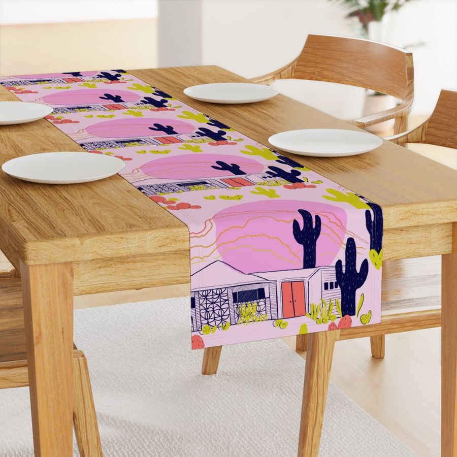 HOME_GOOD_TABLE_RUNNER