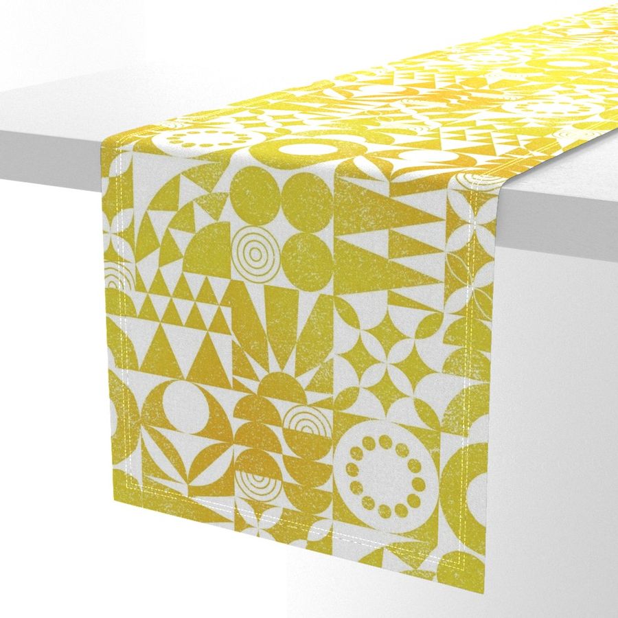 HOME_GOOD_TABLE_RUNNER