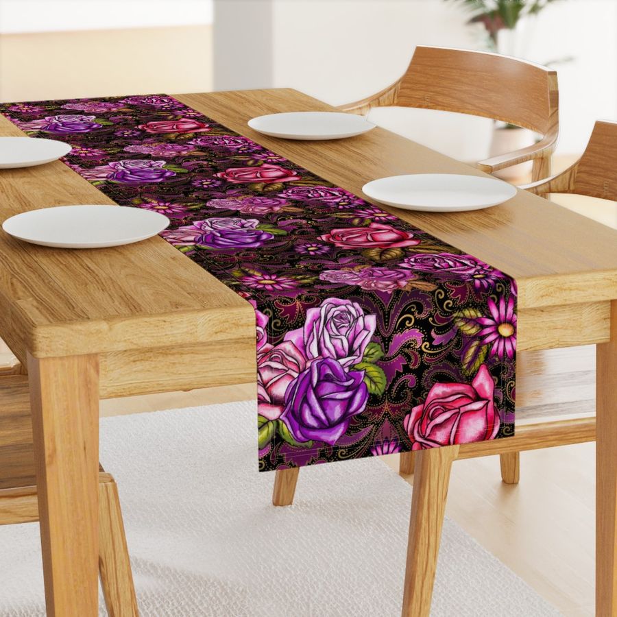 HOME_GOOD_TABLE_RUNNER