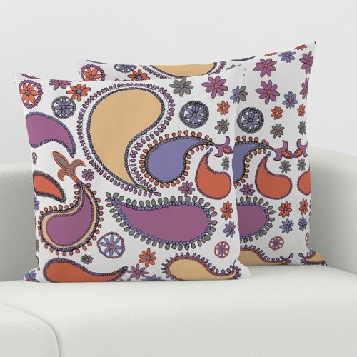 HOME_GOOD_SQUARE_THROW_PILLOW