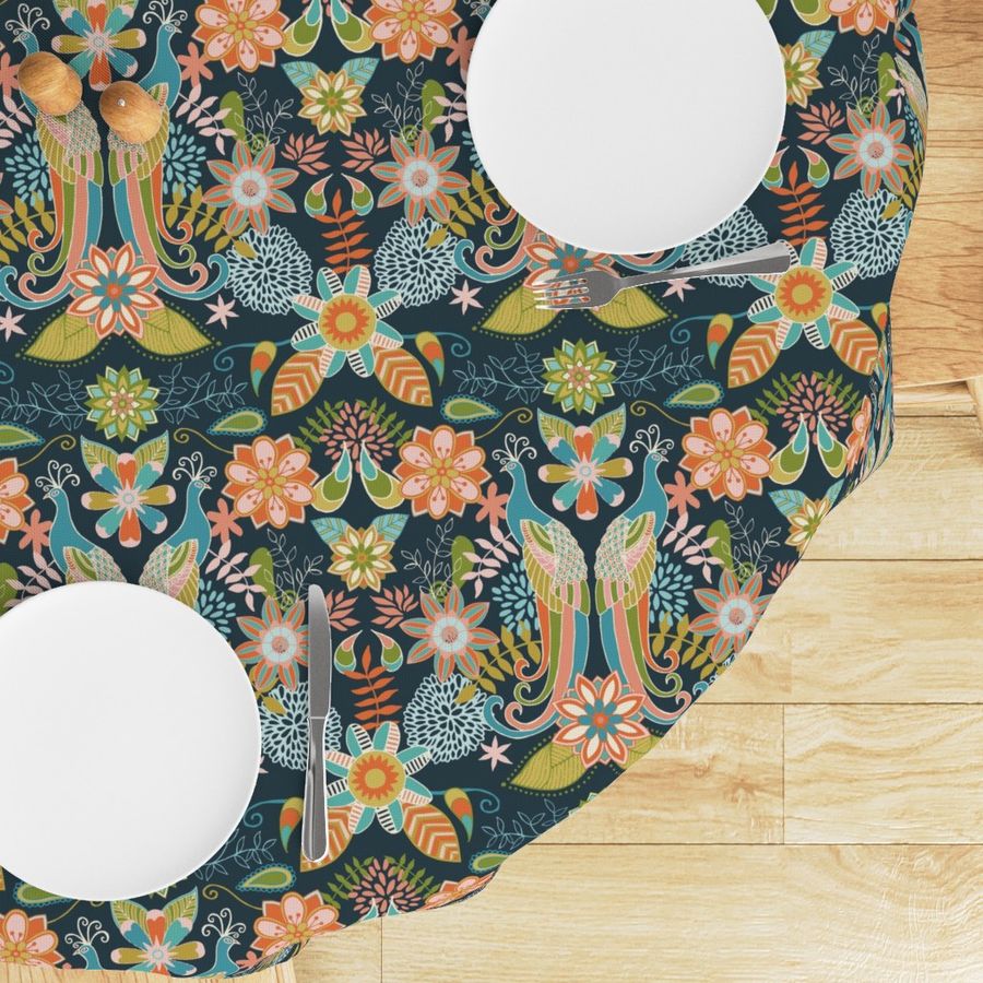 HOME_GOOD_ROUND_TABLE_CLOTH