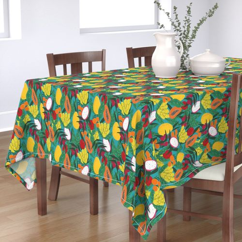 HOME_GOOD_RECTANGULAR_TABLE_CLOTH