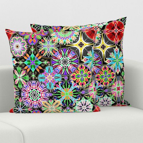 HOME_GOOD_SQUARE_THROW_PILLOW