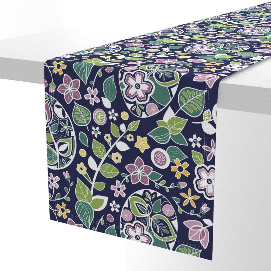 HOME_GOOD_TABLE_RUNNER