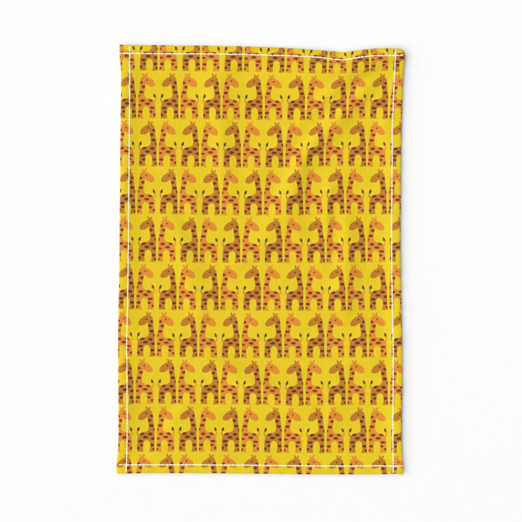 Giraffenatural on yellow