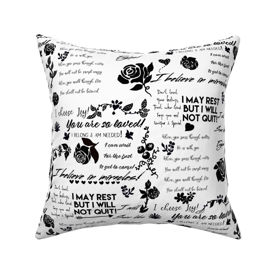 HOME_GOOD_SQUARE_THROW_PILLOW