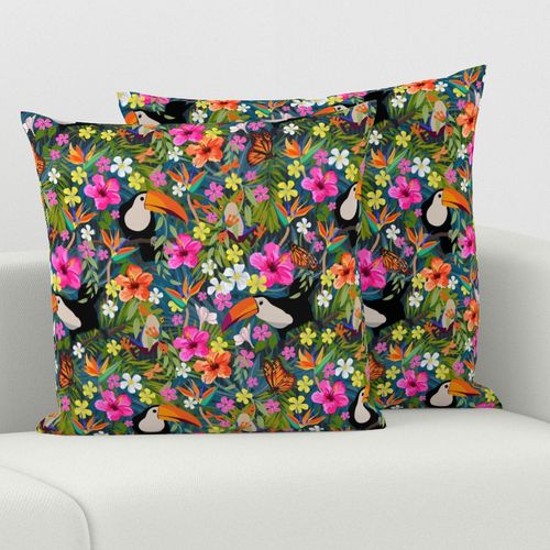 HOME_GOOD_SQUARE_THROW_PILLOW