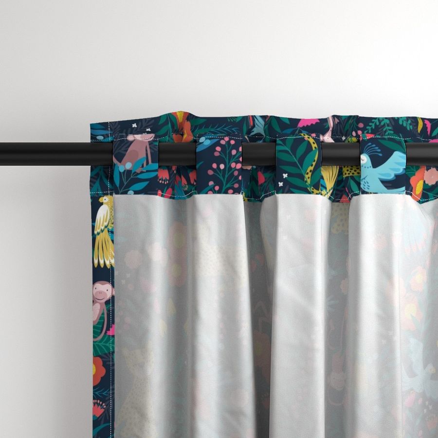 HOME_GOOD_CURTAIN_PANEL