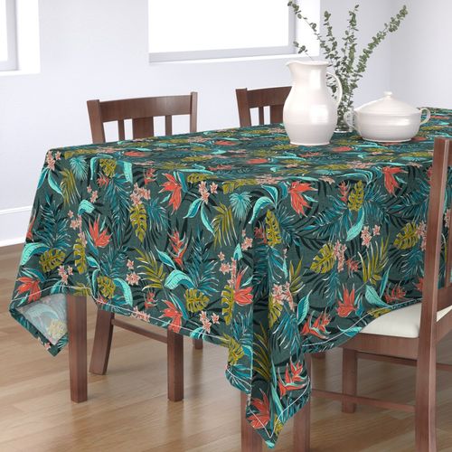 HOME_GOOD_RECTANGULAR_TABLE_CLOTH