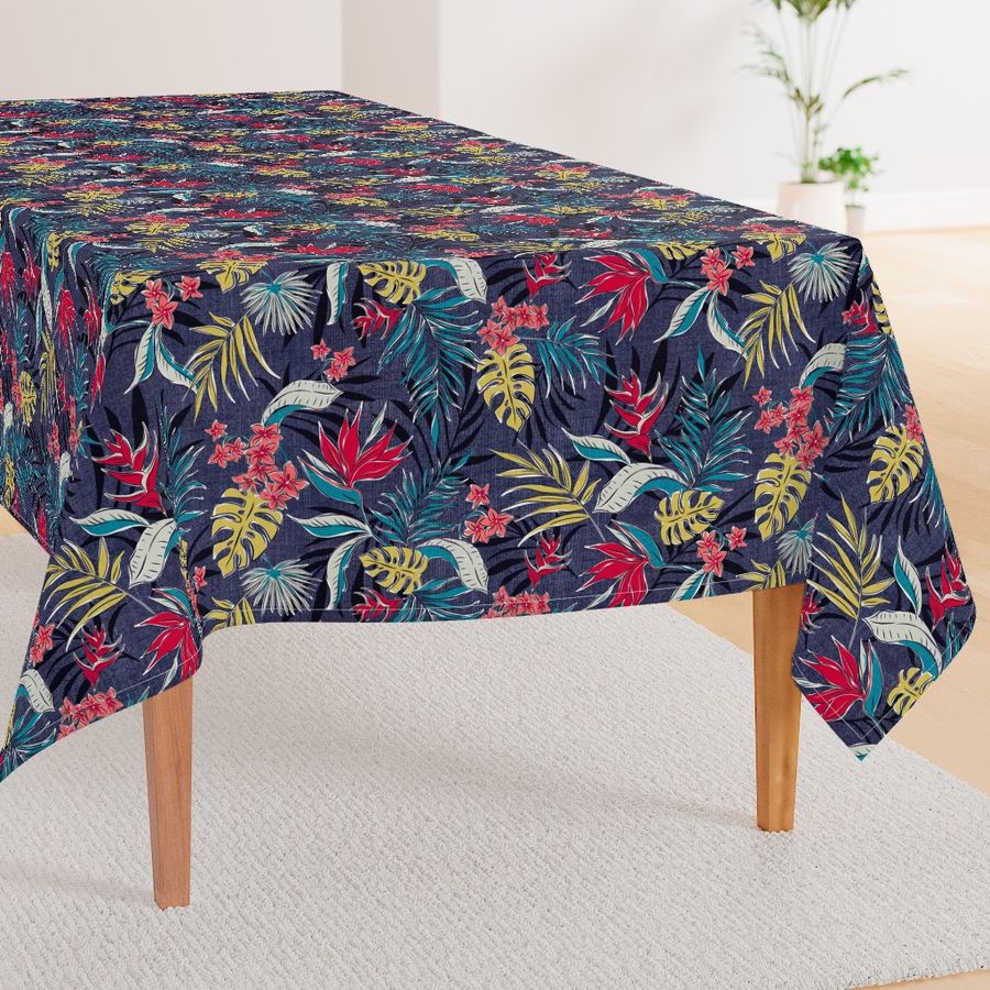 HOME_GOOD_RECTANGULAR_TABLE_CLOTH