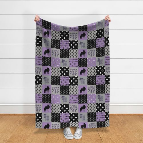 HOME_GOOD_THROW_BLANKET