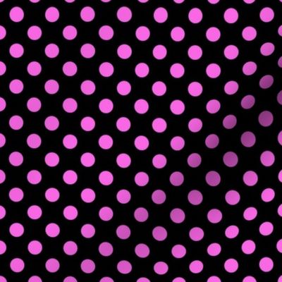 Max quilt B dot black pink 1x1