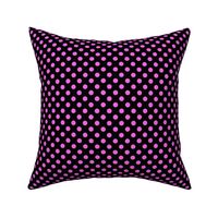 Max quilt B dot black pink 1x1