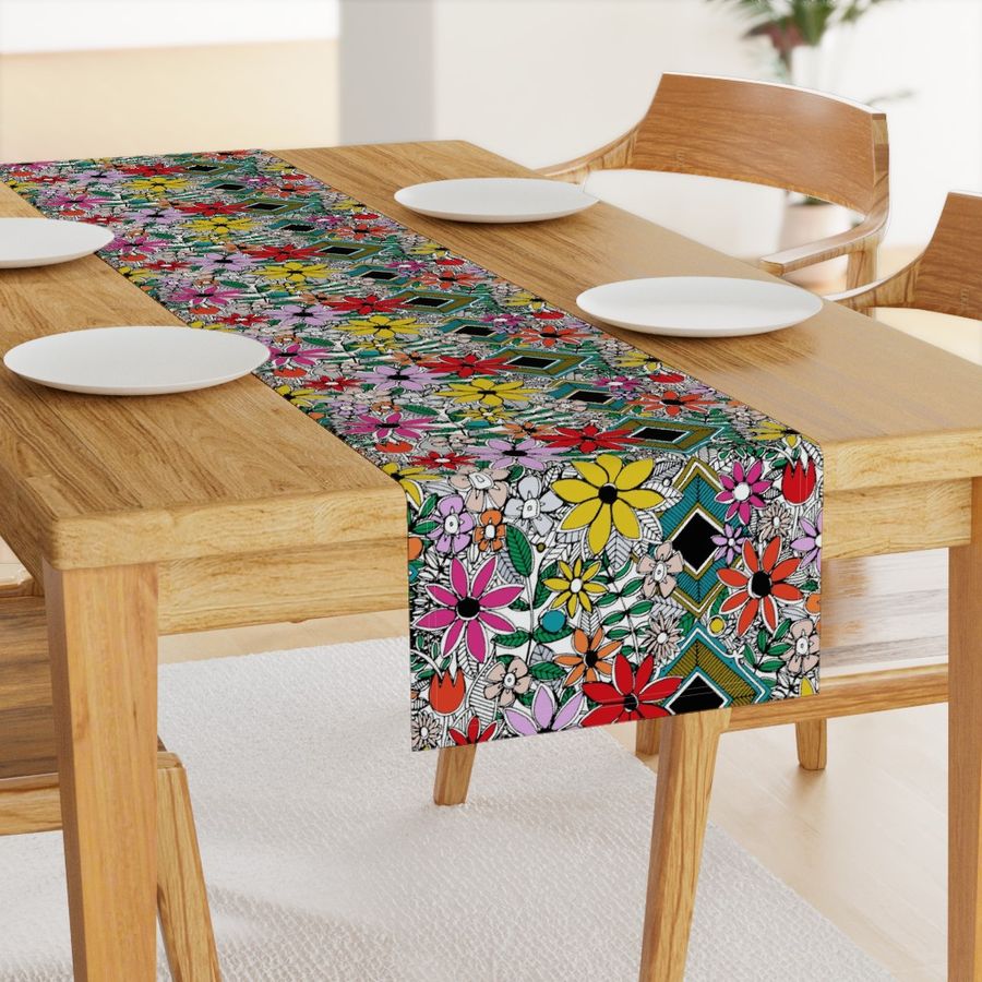 HOME_GOOD_TABLE_RUNNER