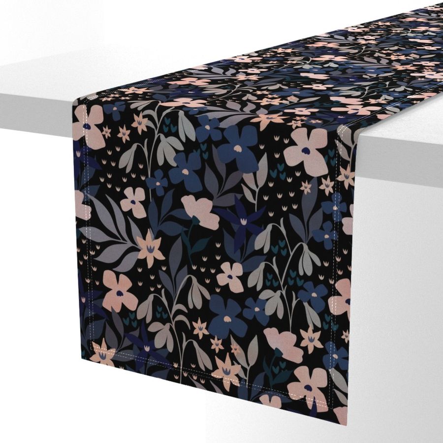 HOME_GOOD_TABLE_RUNNER