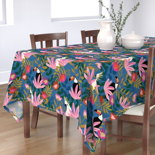 HOME_GOOD_RECTANGULAR_TABLE_CLOTH