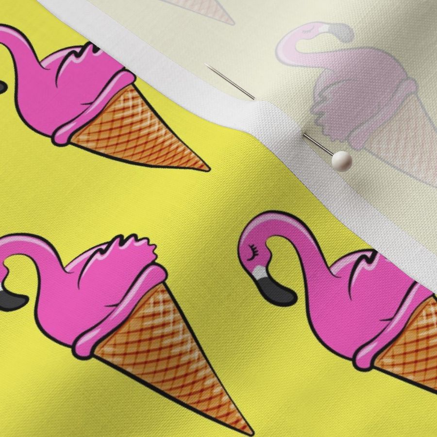 Flamingo ice-cream cones - yellow - LAD19