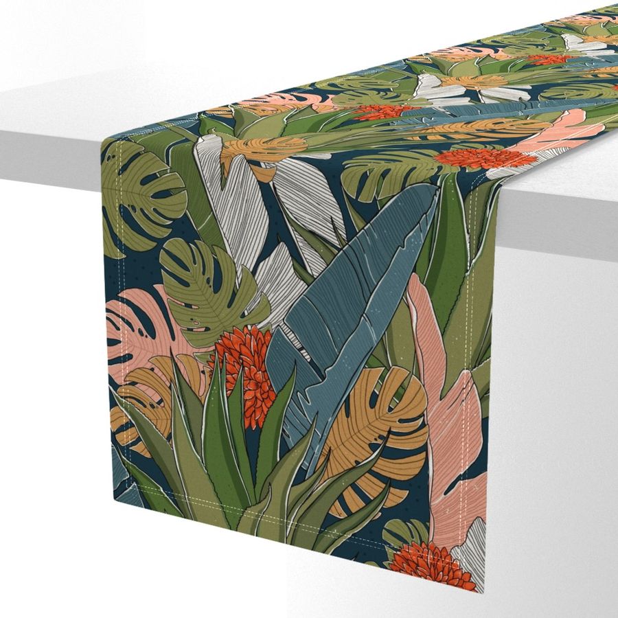 HOME_GOOD_TABLE_RUNNER