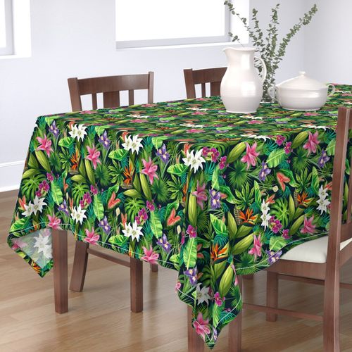 HOME_GOOD_RECTANGULAR_TABLE_CLOTH