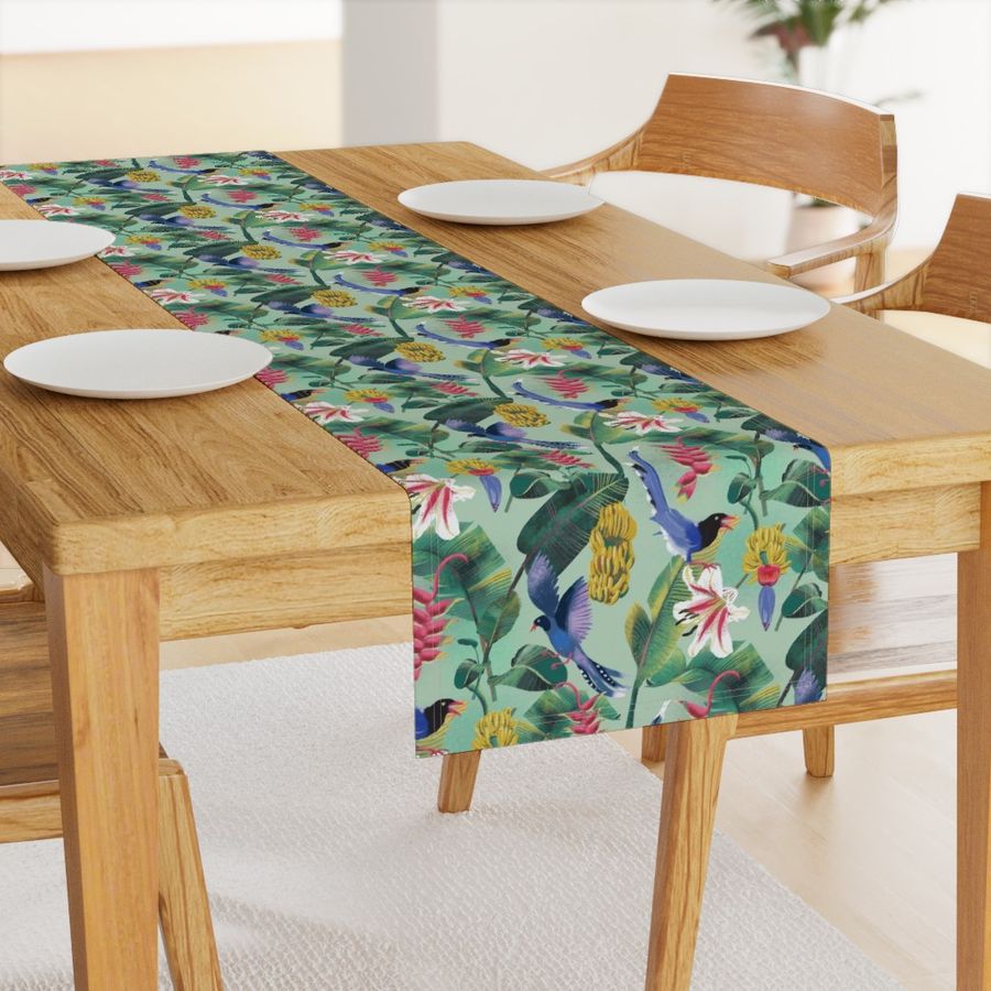 HOME_GOOD_TABLE_RUNNER