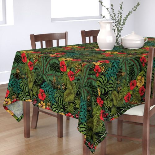 HOME_GOOD_RECTANGULAR_TABLE_CLOTH