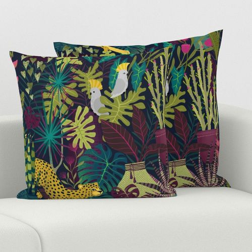 HOME_GOOD_SQUARE_THROW_PILLOW