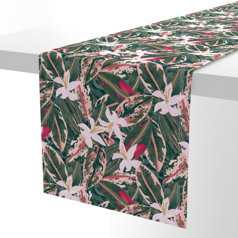 HOME_GOOD_TABLE_RUNNER