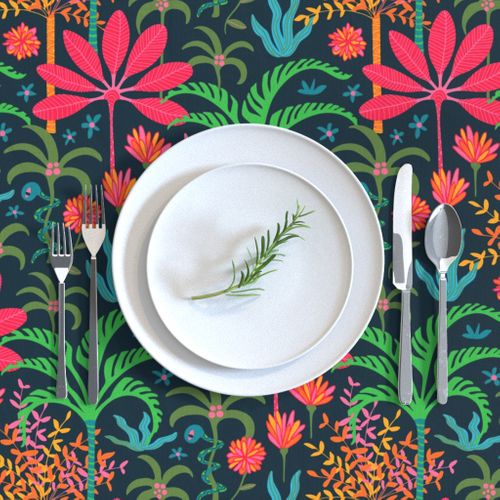 HOME_GOOD_RECTANGULAR_TABLE_CLOTH