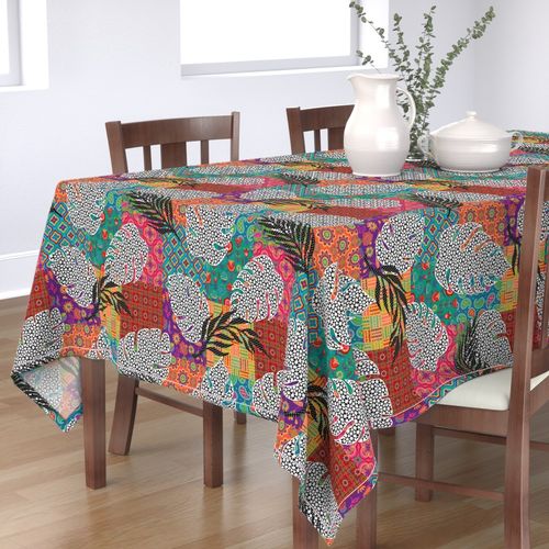 HOME_GOOD_RECTANGULAR_TABLE_CLOTH