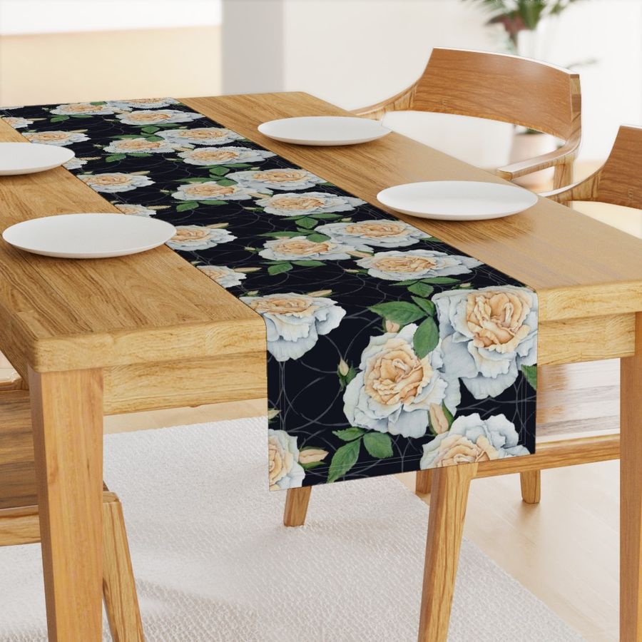 HOME_GOOD_TABLE_RUNNER