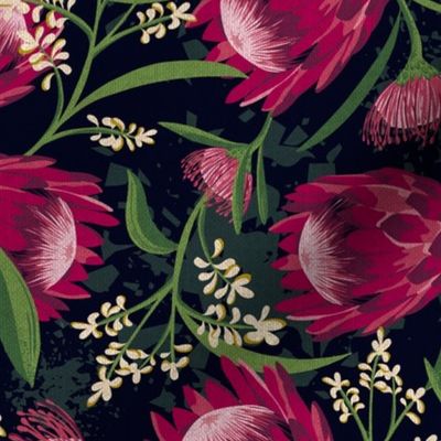 Sugarbush - Protea Floral Black Medium Scale