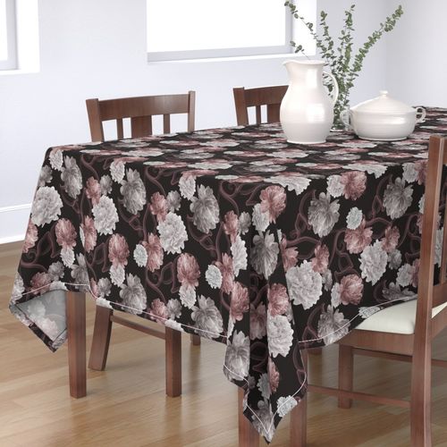 HOME_GOOD_RECTANGULAR_TABLE_CLOTH