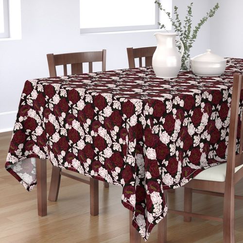 HOME_GOOD_RECTANGULAR_TABLE_CLOTH