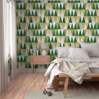 Minimalist Triangle Christmas Trees - Green Gold