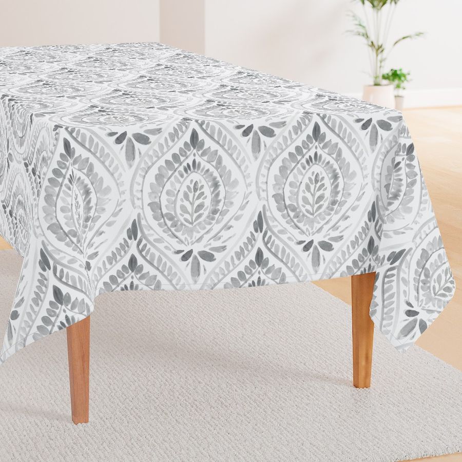 HOME_GOOD_RECTANGULAR_TABLE_CLOTH