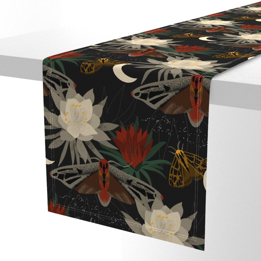 HOME_GOOD_TABLE_RUNNER