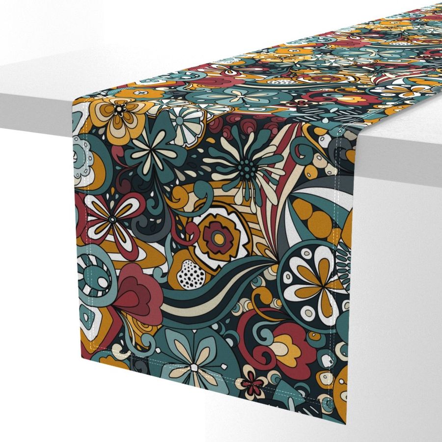 HOME_GOOD_TABLE_RUNNER