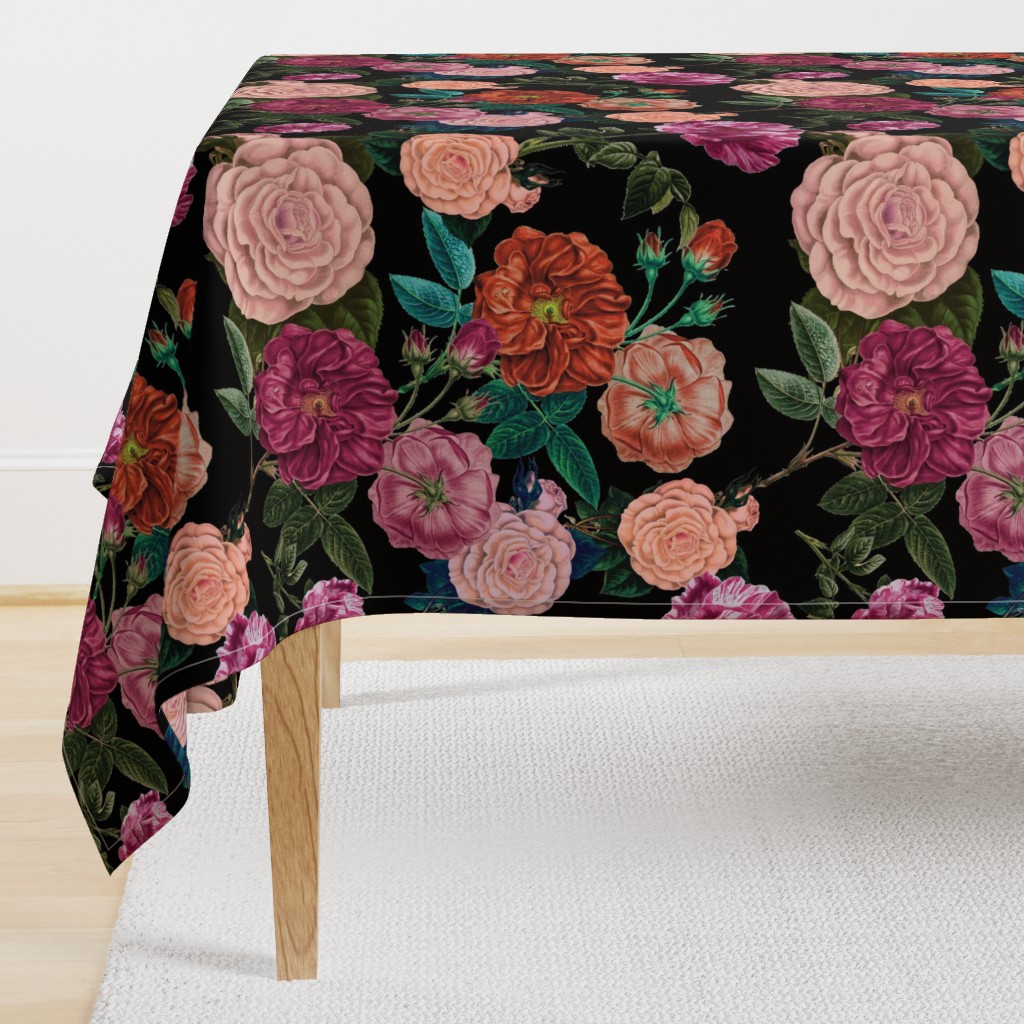 Vintage Moody Floral Roses Black 