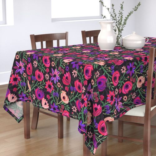 HOME_GOOD_RECTANGULAR_TABLE_CLOTH