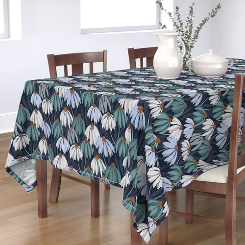 HOME_GOOD_RECTANGULAR_TABLE_CLOTH