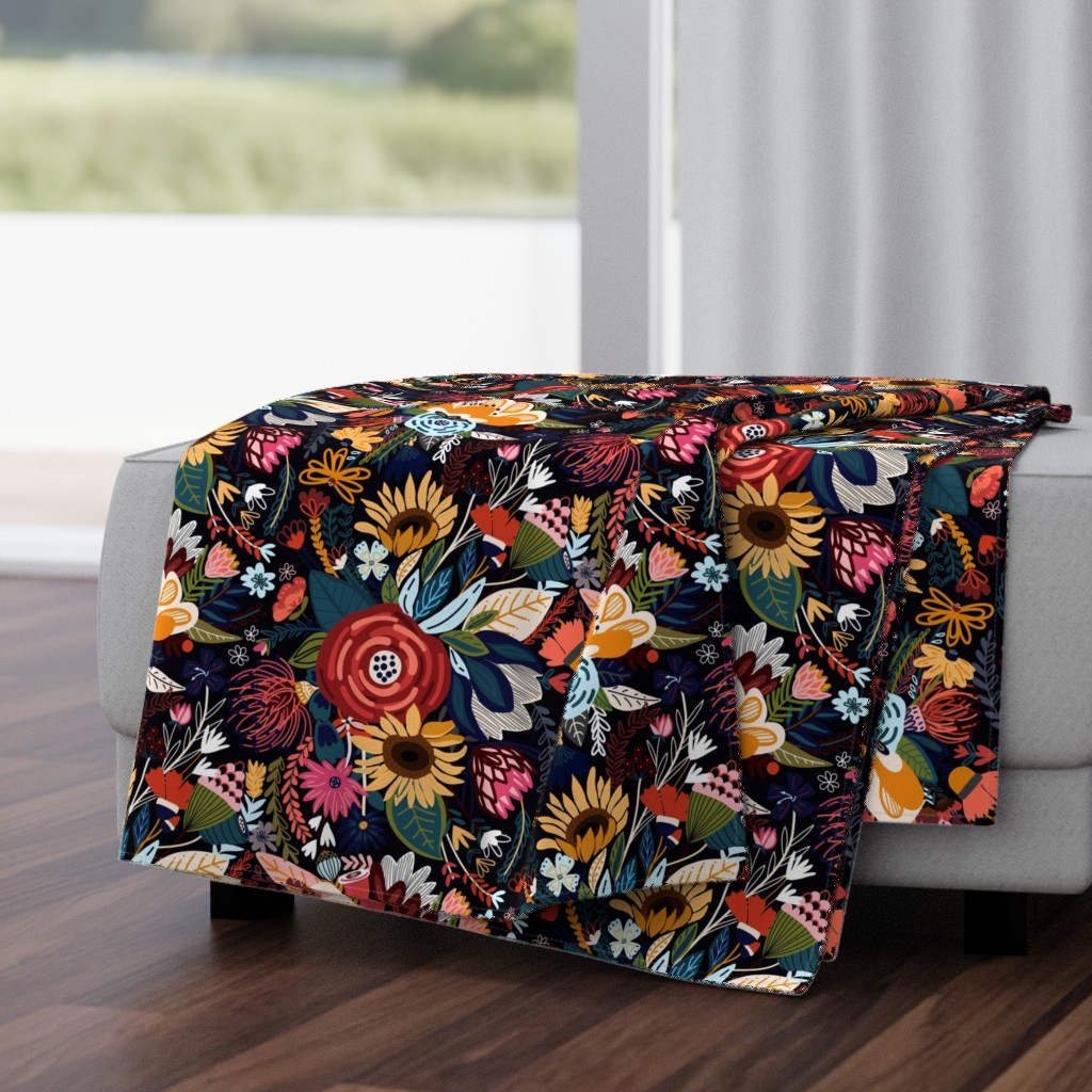 Popping Moody Floral - Large 