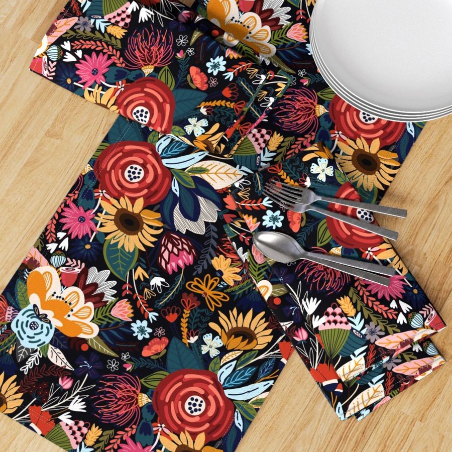 HOME_GOOD_TABLE_RUNNER