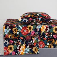 Popping Moody Floral - Large 