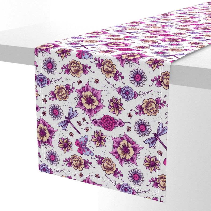 HOME_GOOD_TABLE_RUNNER